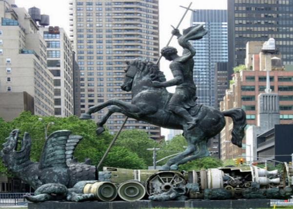 UN_Good Defeats Evil_ depicting St. George slaying the dragon at the United Nations_ presented by the Soviet Union in 1990. The dragon is created from fragments of Soviet SS-20 missiles-20001.JPG