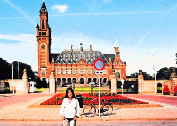 1996-06-14_Den Haag_Peace Palace_Intl Court of Justice0001.JPG
