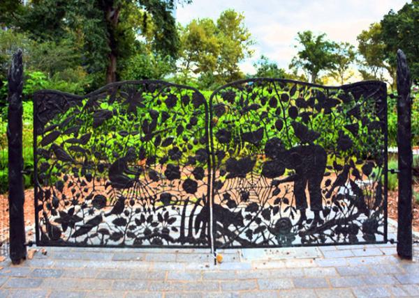 2022-09-25_Battery Urban Farm0001.JPG