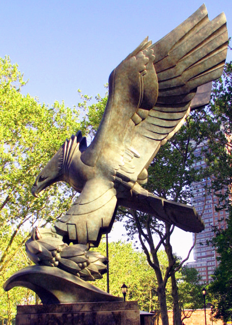 2022-09-25_Memorial of East Coast @ Plaza & Inscribed Pillars Honoring the 4609 American Servicemen who died in the Atlantic in WWII0001.JPG