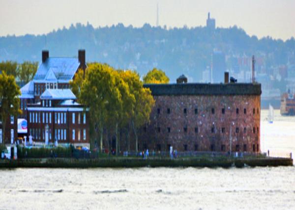 2022-10-22_Governor Is_Admiral's House & Castle Williams @ Soissons0001.JPG