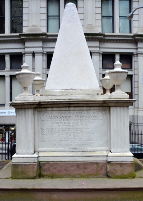 1761609146860300.jpg 2016-04-26_Trinity Church_Alexander Hamilton0001.JPG