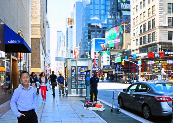 2014-05-31_7th Ave @ W 51st St.JPG