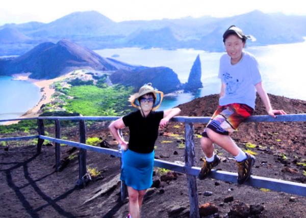 2013-04-03_4th Grade Spring Break @ Pinnacle Rock on Bartolome Is-160001.JPG