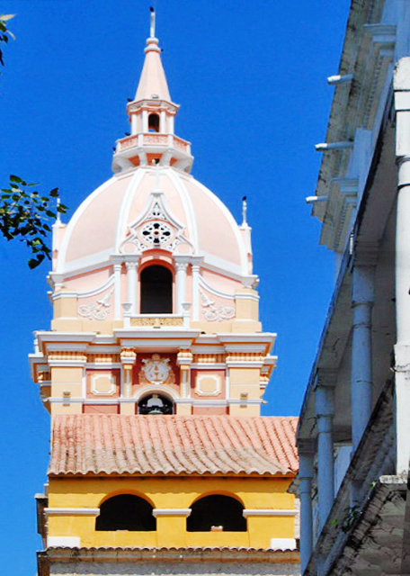 01-27-09_ Church_Cartagena Cathedral Built between 1577 & 1612, Preserved up to Date Almost Unchanged.JPG