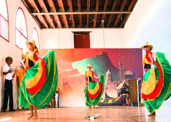 01-27-09_ Salsa-like Cumbia ĸױ赸0001.JPG