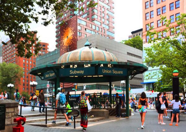 2022-08-28_14th St Union Square Station Entrance0001.JPG