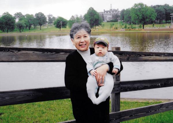 2003-06-08_Edison Roosevelt Park-30001.JPG