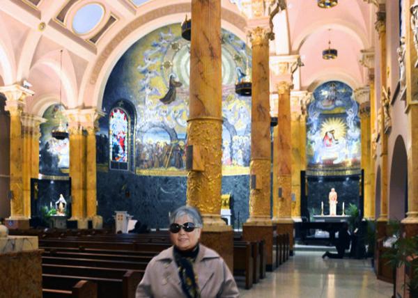 2016-03-24_St. Francis of Assisi Church_Nave-20001.JPG