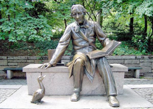 Monument of Hans Christen Andersen ��˹������˹�ٰ�����ͽ�����0001.JPG