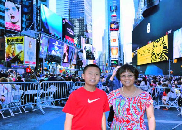 2015-06-07_Times Sq ʱ㳡0001.JPG