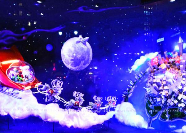2014-12-17_06_Macy's Window Show_Alex & Bella Heading back to Earth from Planets & Moons ˹ͱǺǷص-40001.JPG