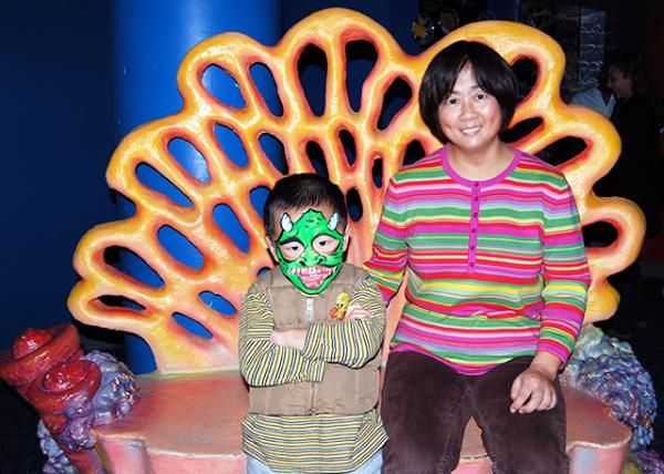 2006-12-28_Coral Chair.jpg