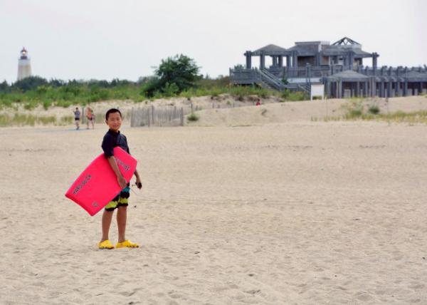 2013-09-01_Observation Deck & Sandy Hook Lighthouse in Distance ۾̨Զɳᵵ-50001.JPG
