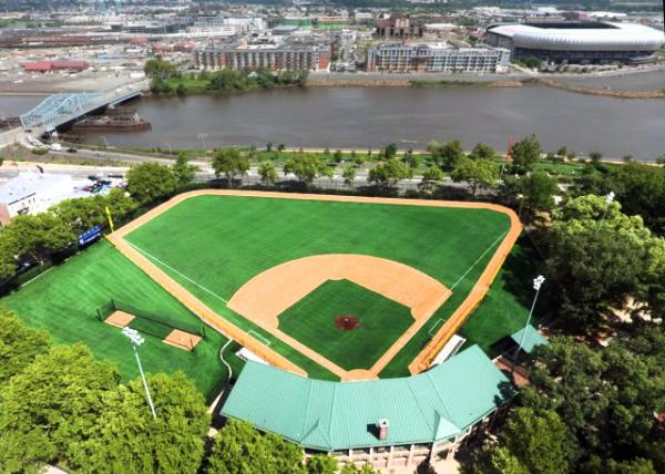 Riverbank Park0001.JPG