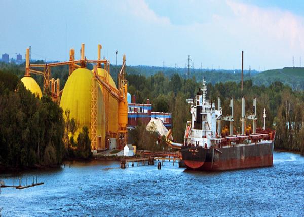 2022-05-16_Linden_Gulf Oil Co by Rahway River-20001.JPG