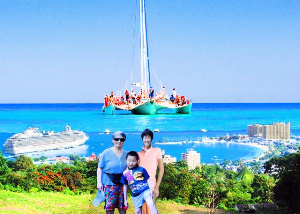 2009-01-31_ Island Princess @ Caribbean Sea Viewed from Ocho Rios Shaw Park0001.JPG