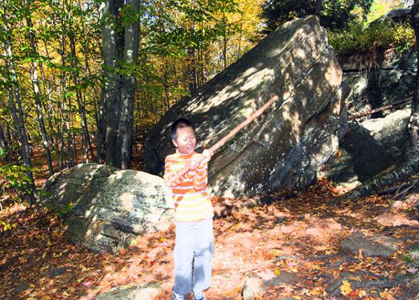 10-11-10_ A Boulder of Pottsville Formation Conglomerate @ Rock Garden ʯ԰άҲʯ0001.JPG