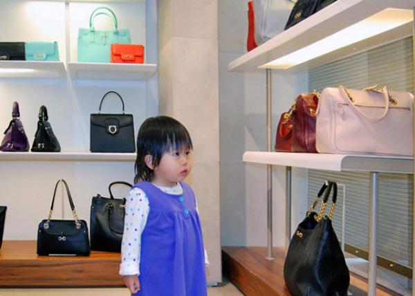 12-01-12_ Salvatore Ferragamo ߶•ĽЬ0001.JPG