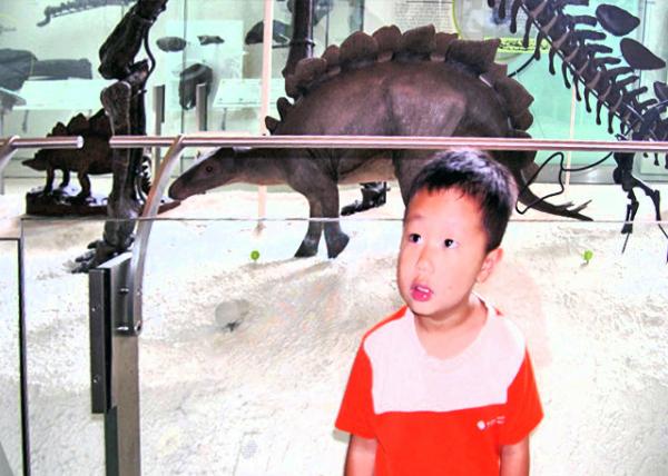 2006-08-20_Fossil Halls ʯ0001.JPG