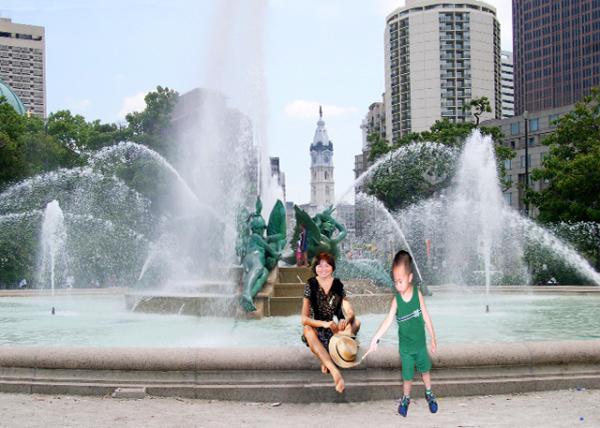 2005-07-24_Swann Memorial Fountain (Fountain of the Three Rivers) on Logan Sq & City Hall Tower.jpg