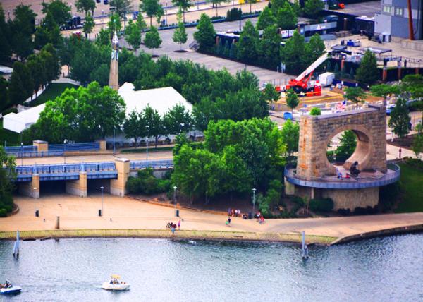 2016-05-29_Mr. Rogers' Memorial ޽˹0001.JPG