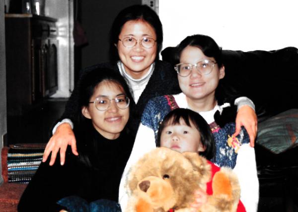 1996-11-28_Li-Hongxia-Lihua_Thanksgiving Reunion жط-20001.JPG