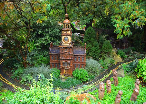 2021-10-05_Garden Railway-20001.JPG