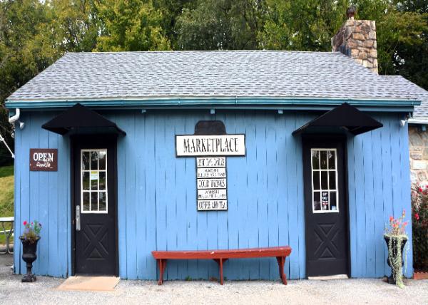 2021-10-07_Market Place_Facade-10001.jpg