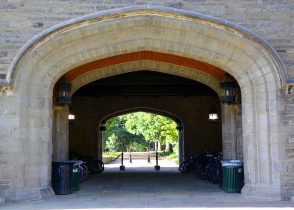 2021-10-14_Pembroke Arch (McBride Gateway)-10001.JPG