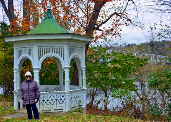 2021-11-21_Gazebo by Washington Cross Bridge0001.JPG