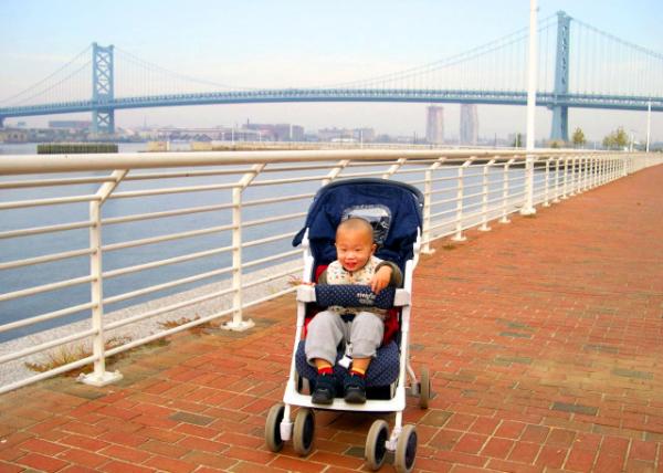 2005-11-05_Benjamin Franklin Bridge Viewed from Camden.JPG
