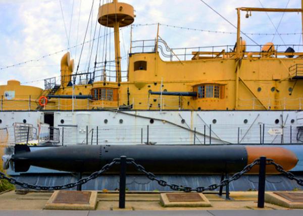 2021-12-04_USS Cruiser Olympia_Torpedo0001.JPG