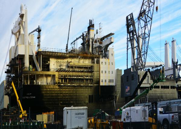 2021-12-04_USNS GySgt Fred W. Stockham (T-AK-3017)_ a Shughart-class Container & Roll-on Roll-off Support Vessel in the US Navy's Military Sealift Command-20001.JPG