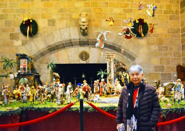 2021-12-15_Nativity Scenes from around the World0001.JPG