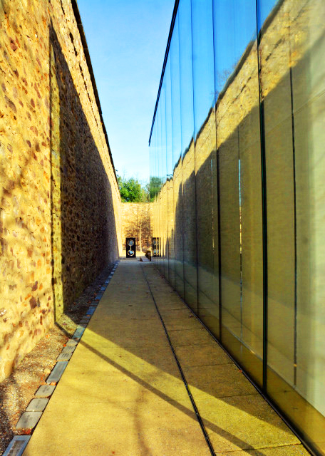 2021-12-16_Twin Worlds_Part of the Prison Walls-10001.JPG