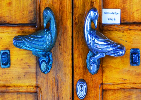 2021-12-21_Door Handles0001.JPG