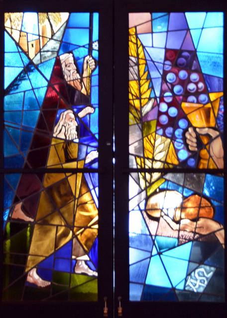 2022-02-01_Upper Level_Stained Glass Doors-20001.JPG