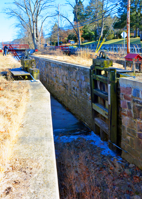 2022-02-20_Lock 12_Sluice Gate0001.JPG
