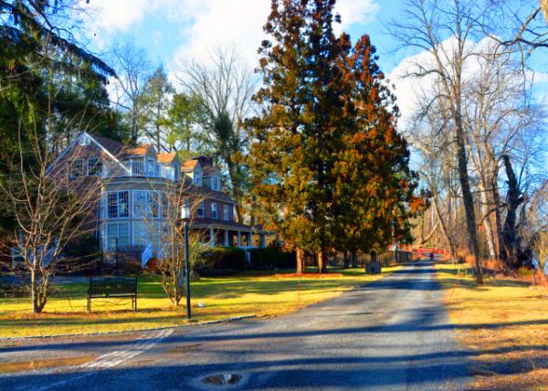 2022-02-23_House_2636 River Rd-10001.JPG