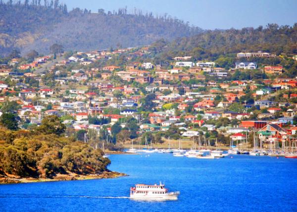 12-30-09_ Panorama of Hobart Harbour غȫ0001.JPG