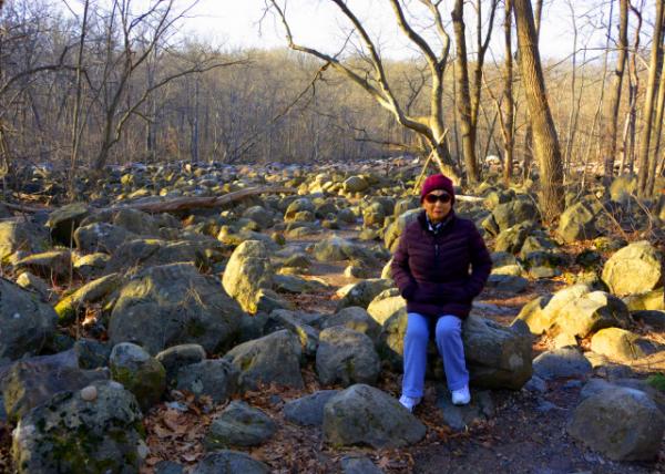 2022-02-11_Bridgeton Boulder Field resonated like a bell when struck & used in idiophonic musical instruments called lithophones0001.JPG
