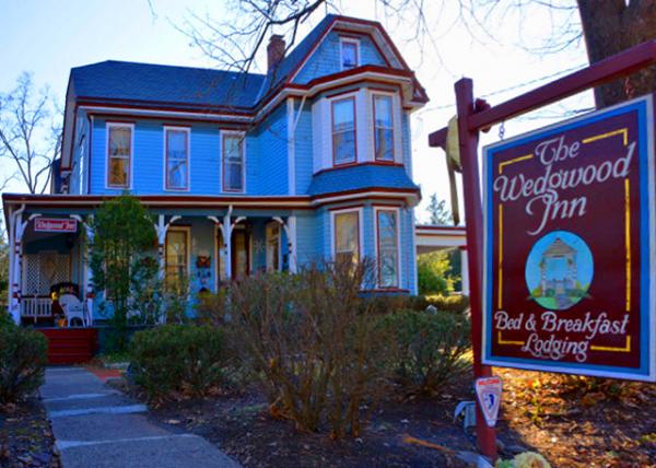 2022-02-21_House_Wedgwood Inn0001.JPG