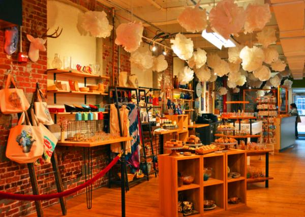 2022-03-05_Gift Store-10001.JPG