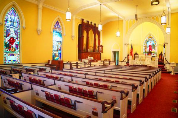 2022-04-02_Presbyterian Church of Catasauqua (1854-1856)_Nave0001.JPG