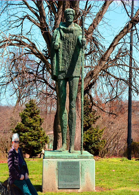 1764206953541861.jpg 2022-04-08_Sculpture_The Journeyer representing the US @ the time of the 1976 Bicentennial-10001.jpg