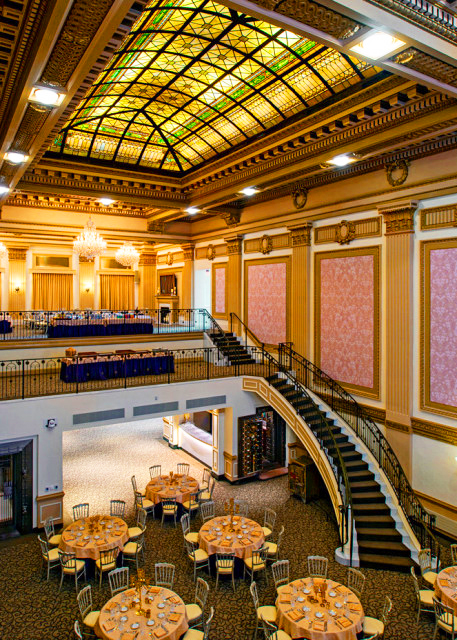 2022-04-13_Vault 634 (Lehigh Valley Trust Bldg 1886) w the Stained-Glass Ceiling0001.JPG