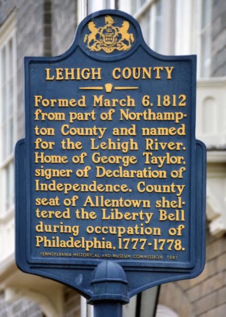 2022-04-13_Old Lehigh County Courthouse (1814-1819) w a Hipped Roof in Italianate & Beaux-Arts Style-30001.JPG