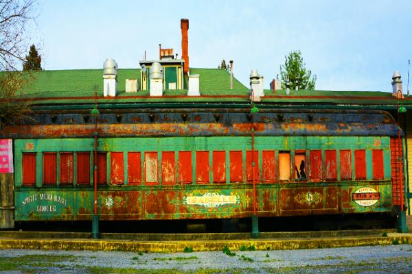 2022-04-13_Allentown Station (Central Railroad of New Jersey_ 1888C1889)_Old Train Compartments0001.JPG