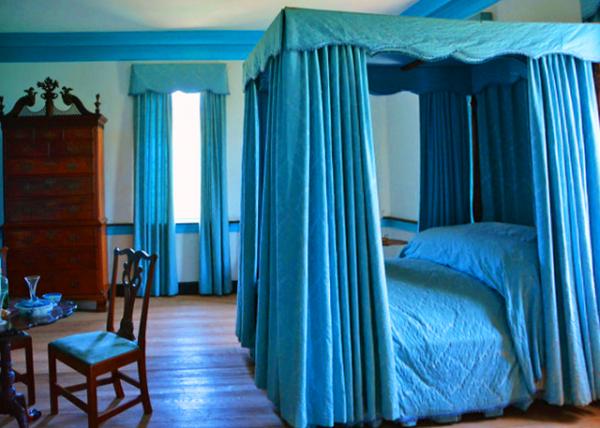 2022-04-24_Hope Lodge_Master Bedchamber in Colonial Period (1743-1770)-10001.JPG